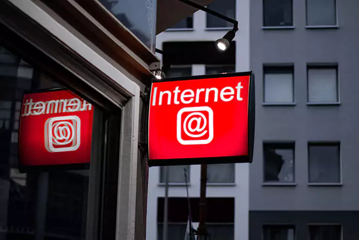 Exchange of data through IoT